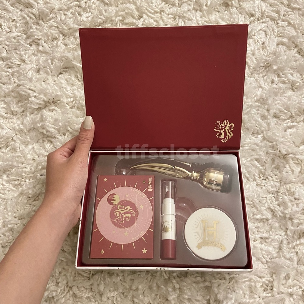 ULTA x Harry Potter Gryffindor Beauty Box